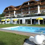 Dei Schoenblick Hotel 4*