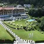 Dei Schoenblick 4*