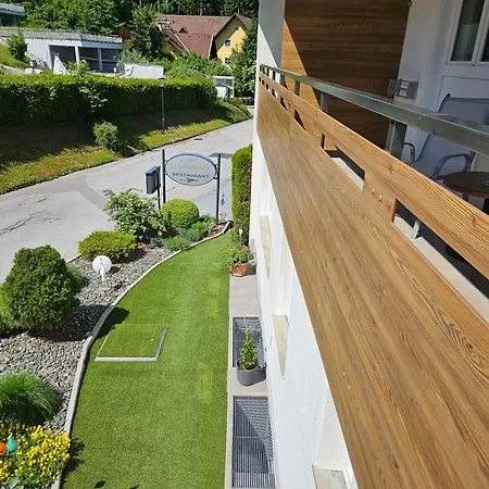 Dei Schoenblick Velden am Wörthersee