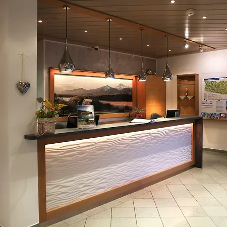 Dei Schoenblick Velden am Wörthersee