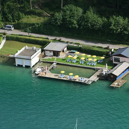 Otel Dei Schoenblick 4*